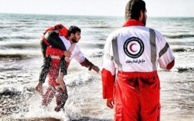 نجات ۵۸ نفر از غرق شدن در سواحل گیلان